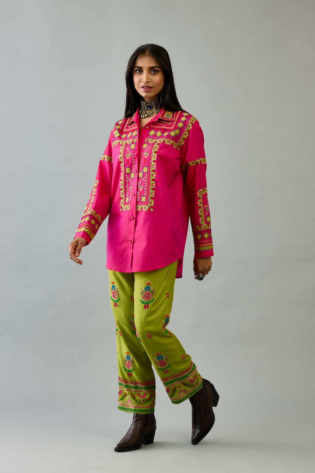 Fuchsia silk embroidered shirt set with full sleeves.