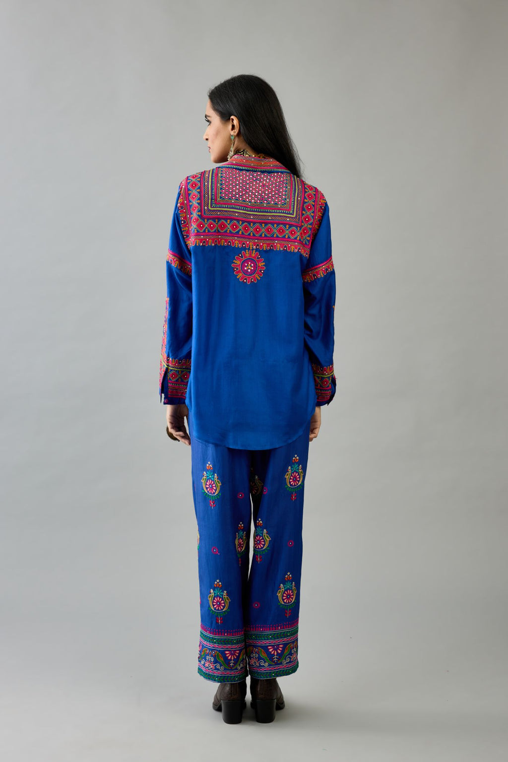 Blue silk embroidered shirt set with full sleeves.