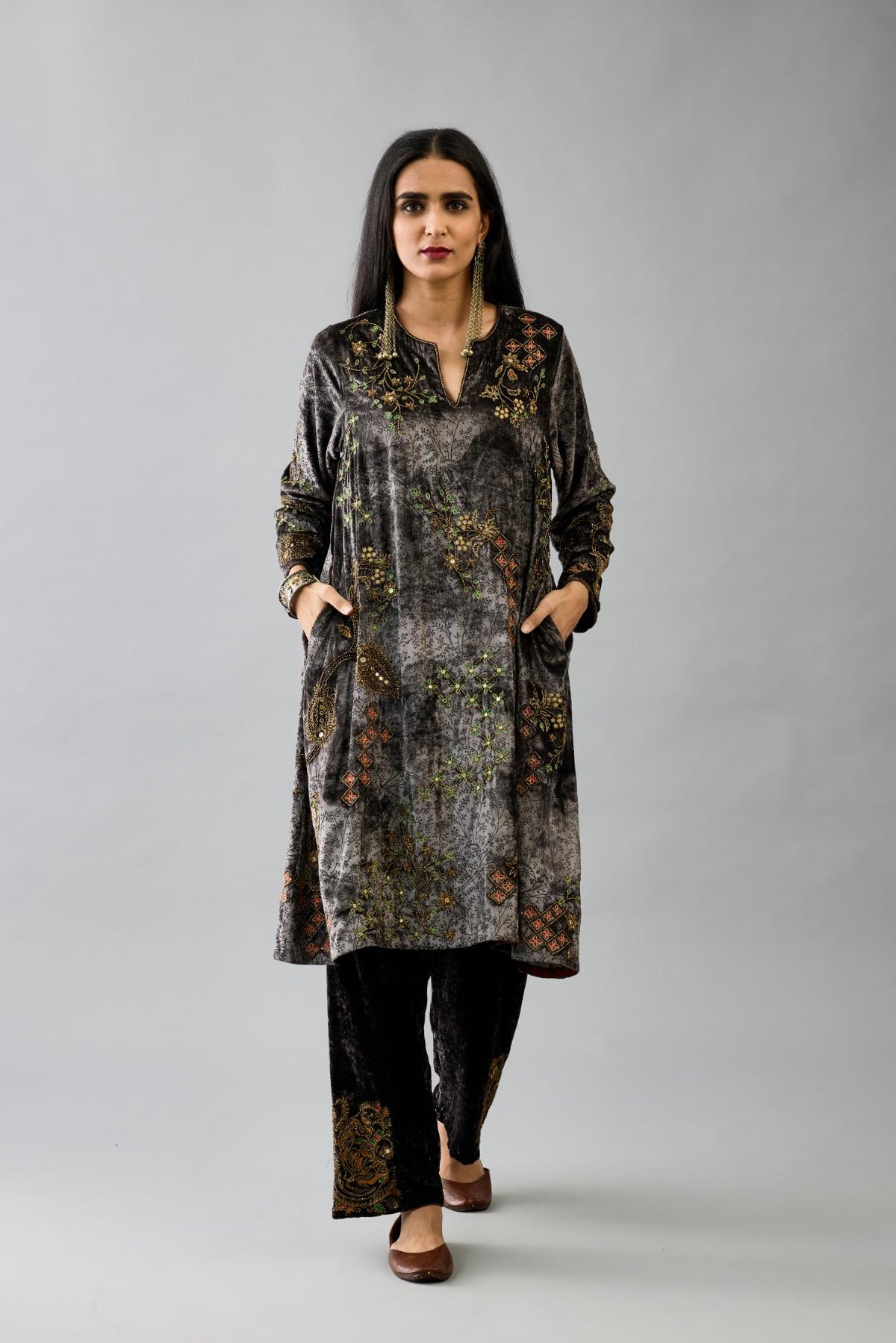 Grey silk velvet short easy fit kurta set with straight hem and all-over hand block print, highlighted with beads, sequins and zari work.