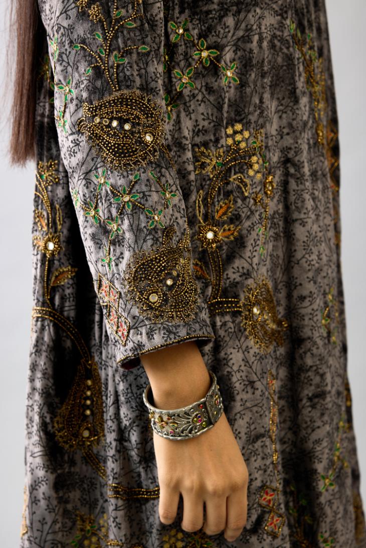 Grey silk velvet short easy fit kurta set with straight hem and all-over hand block print, highlighted with beads, sequins and zari work.