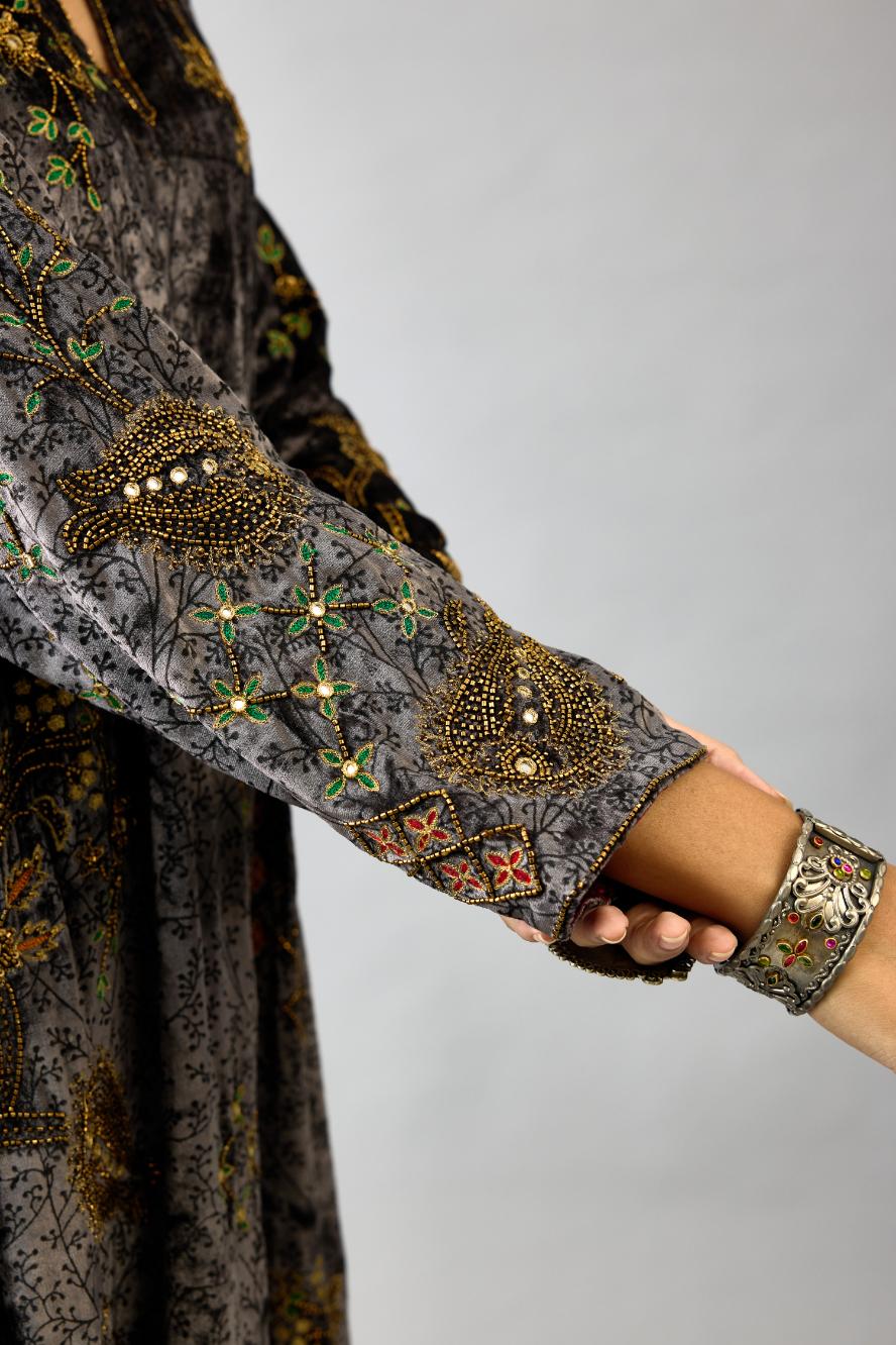 Grey silk velvet short easy fit kurta set with straight hem and all-over hand block print, highlighted with beads, sequins and zari work.