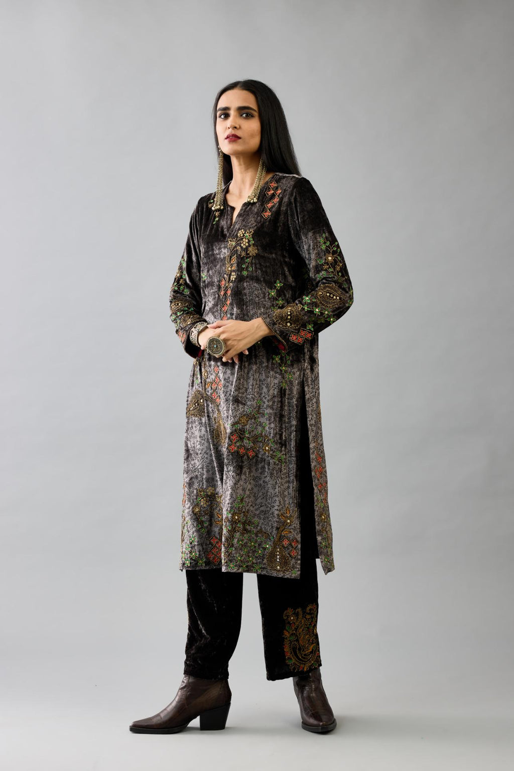 Grey silk velvet straight mid length kurta with all-over hand block print, highlighted with beads, sequins and zari work.