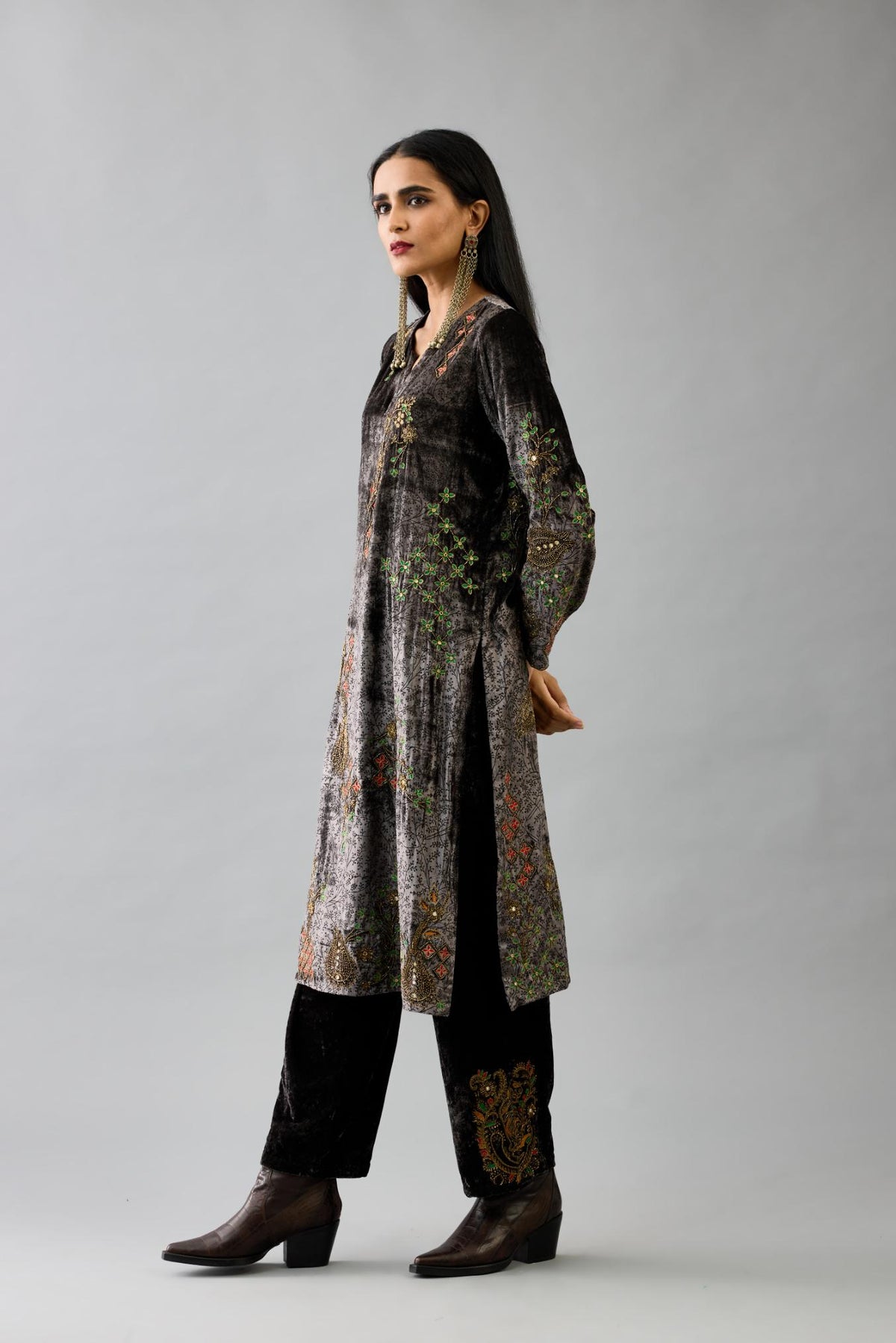 Grey silk velvet straight mid length kurta with all-over hand block print, highlighted with beads, sequins and zari work.