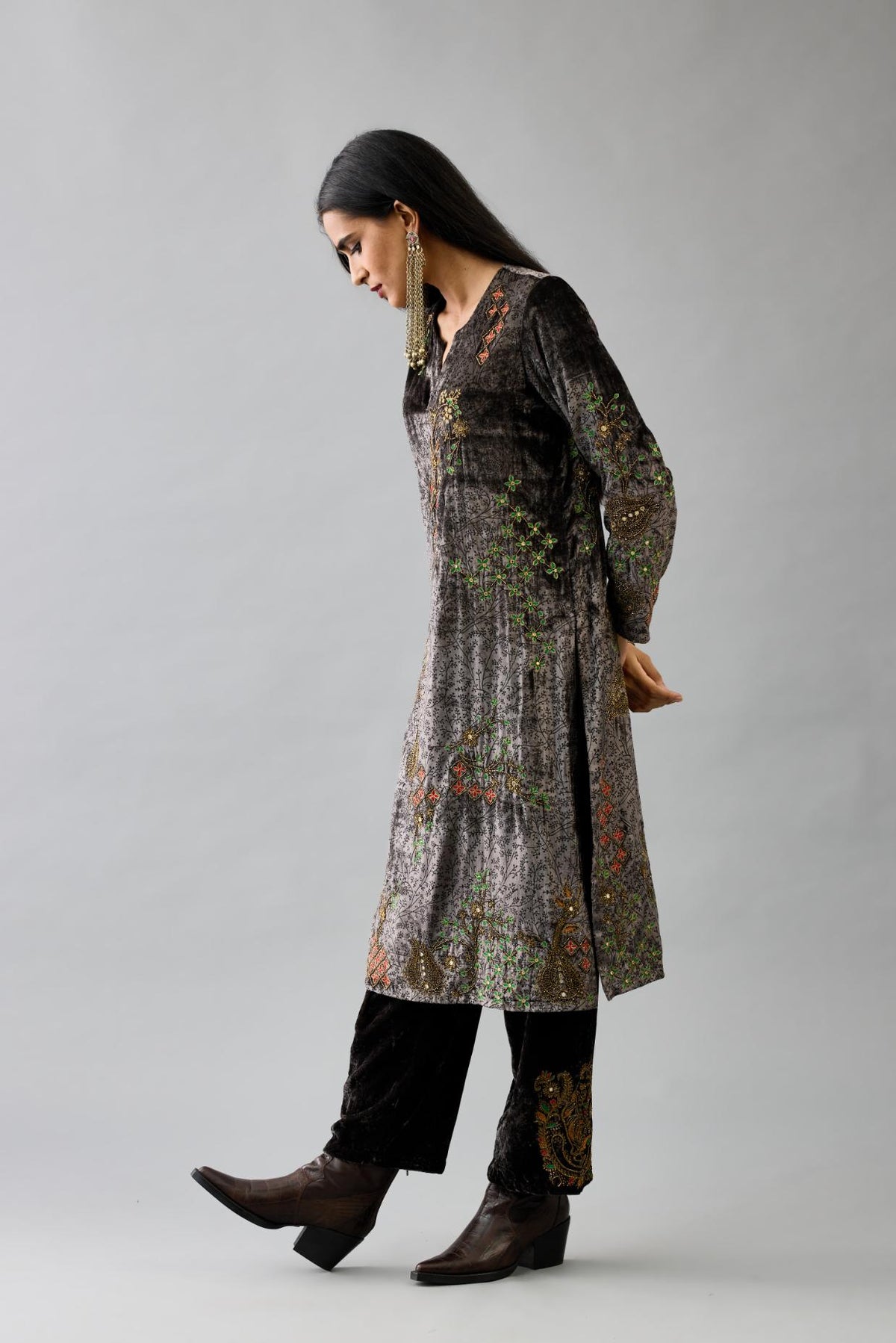 Grey silk velvet straight mid length kurta with all-over hand block print, highlighted with beads, sequins and zari work.