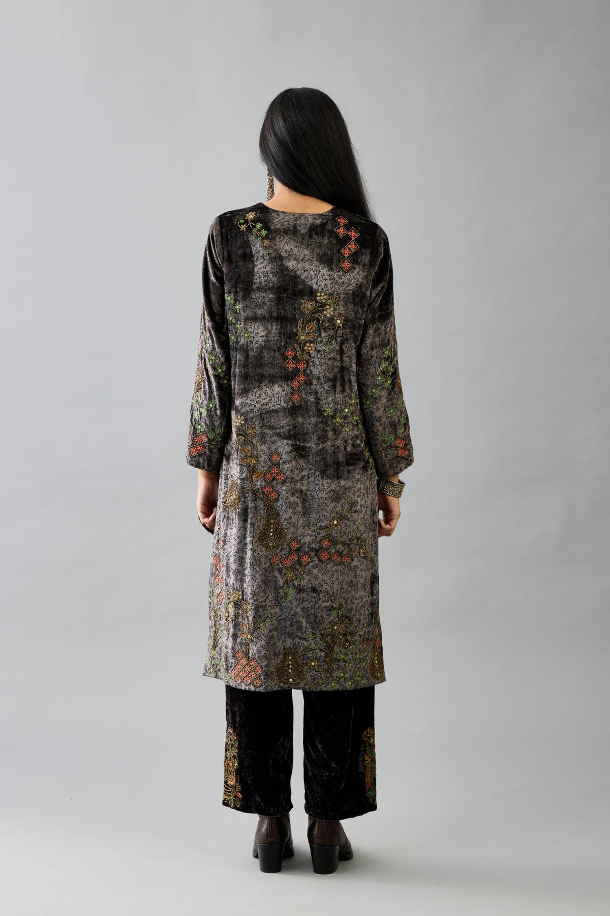Grey silk velvet straight mid length kurta with all-over hand block print, highlighted with beads, sequins and zari work.