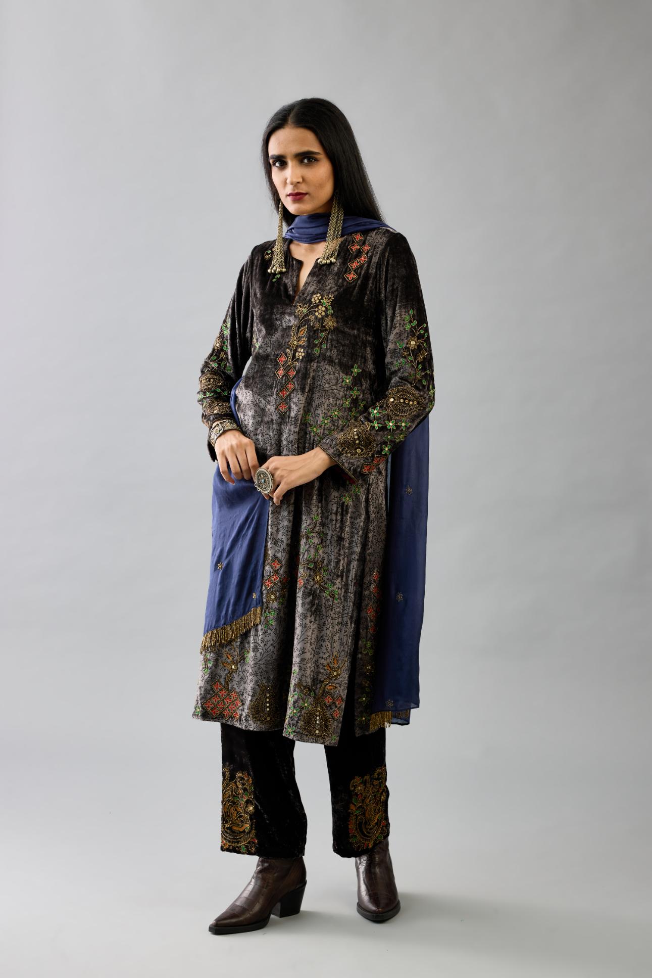 Grey silk velvet straight mid length kurta with all-over hand block print, highlighted with beads, sequins and zari work.