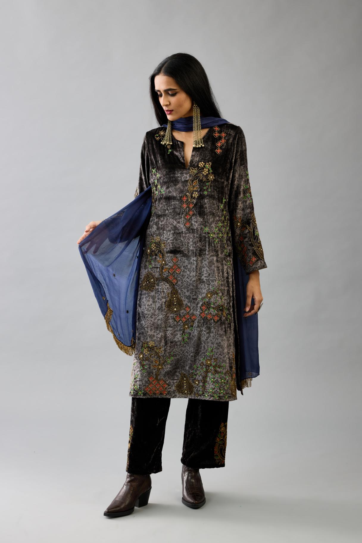 Grey silk velvet straight mid length kurta with all-over hand block print, highlighted with beads, sequins and zari work.