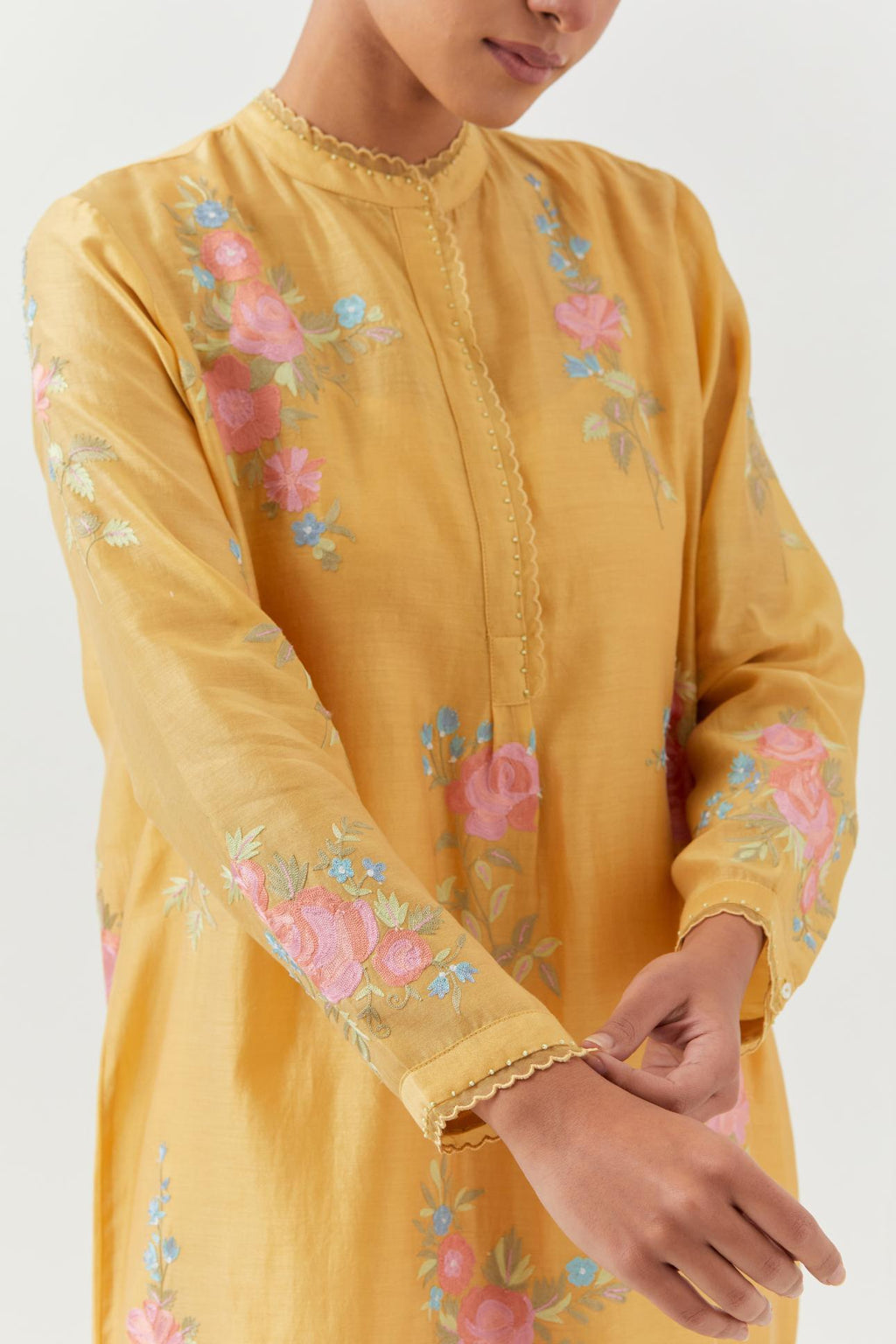 Yellow silk chanderi short, shirt-kurta set with all-over embroidered thread roses.