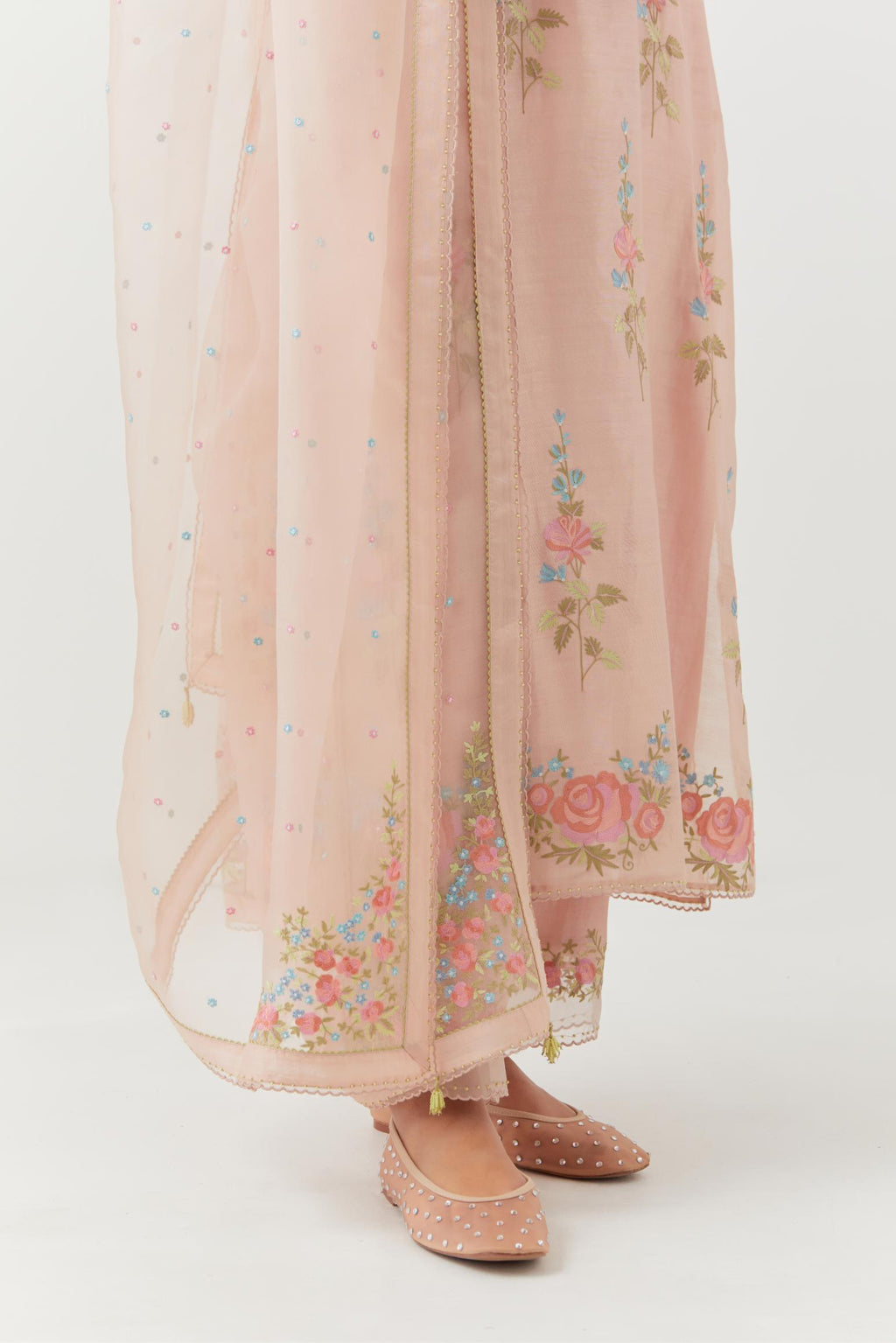 Pink silk organza dupatta with a narrow silk border finished with a delicate organza scalloped edge, highlighted with contrast bead work.