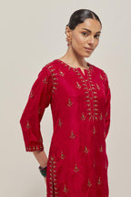 Red double toned silk straight kurta set with all-over hand embroidered zardozi and sequins work, highlighted with beads.