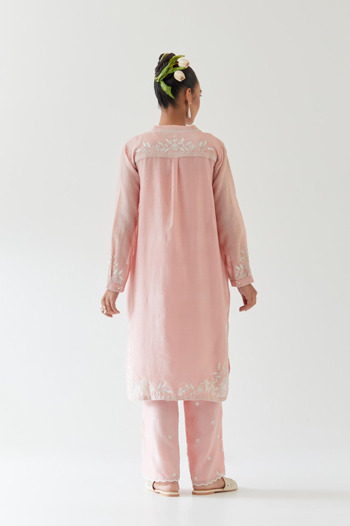 Pink silk chanderi straight short kurta set with off white thread embroidery.