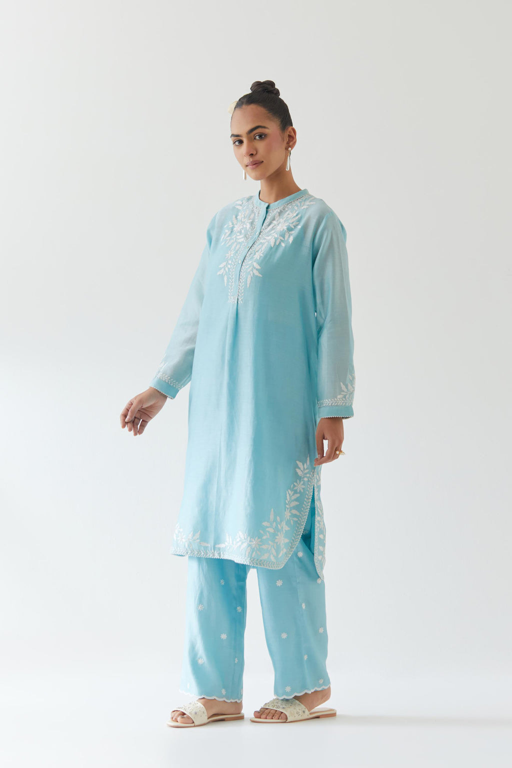Blue silk chanderi straight short kurta set with off white thread embroidery.