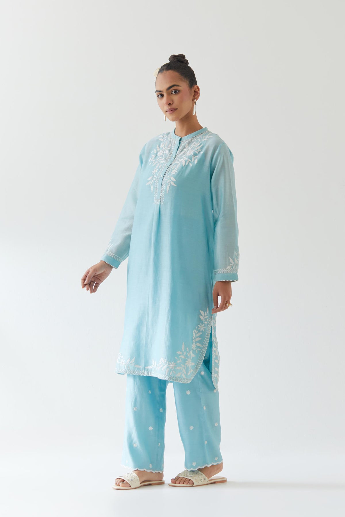 Blue silk chanderi straight short kurta set with off white thread embroidery.