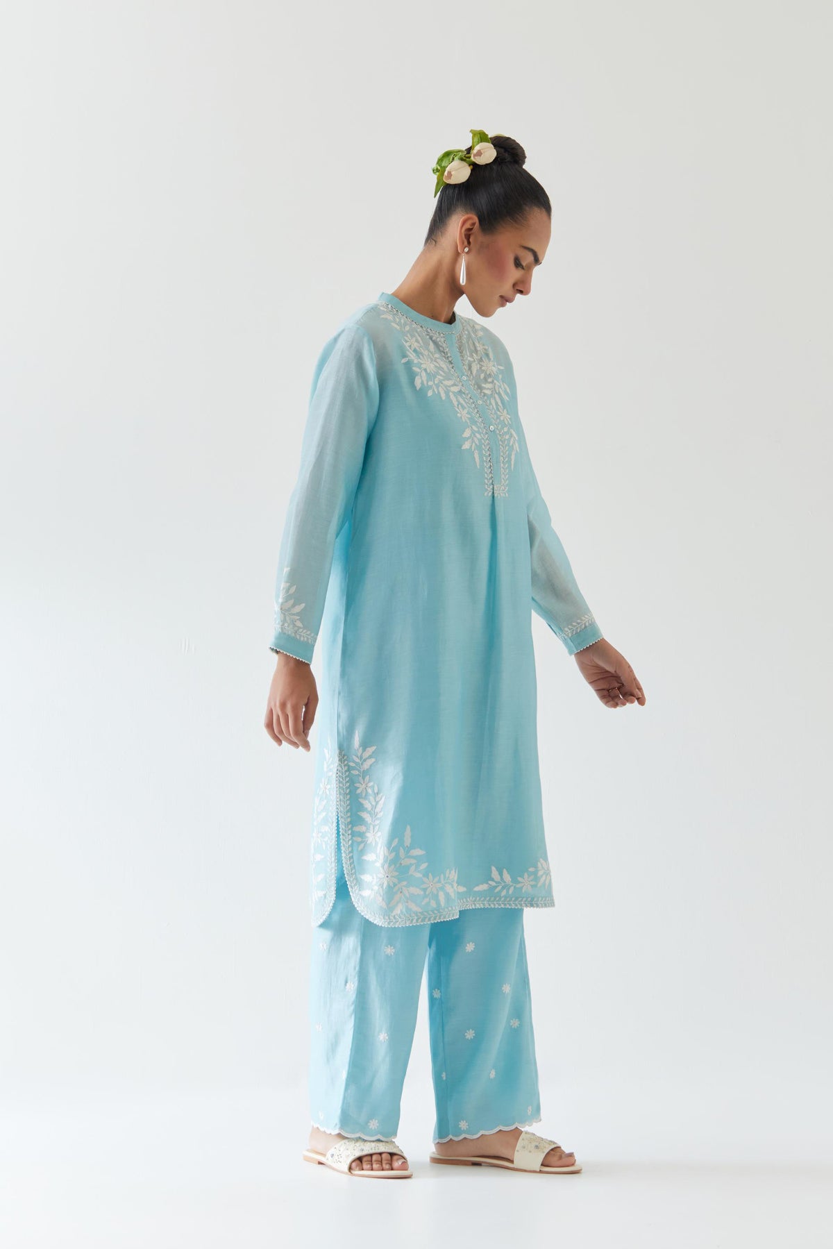 Blue silk chanderi straight short kurta set with off white thread embroidery.