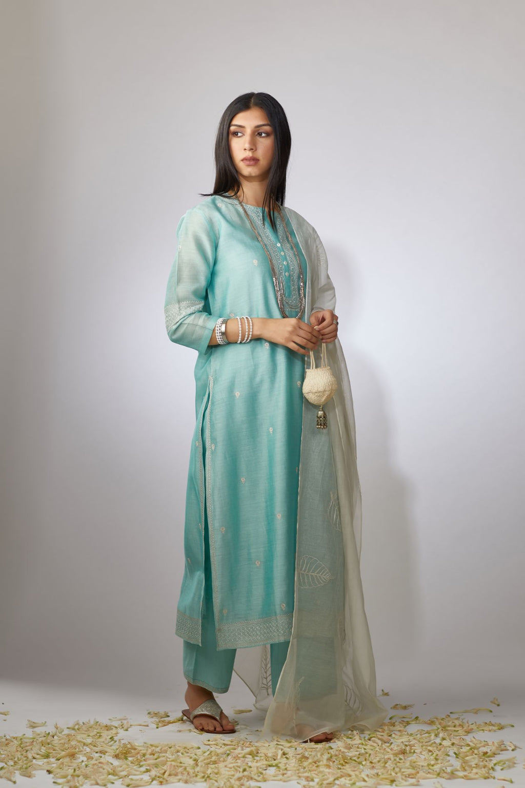 Teal Chandari kurta set with zari embroidery