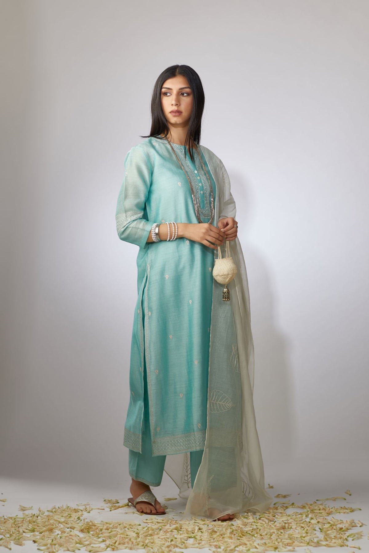 Teal Chandari kurta set with zari embroidery