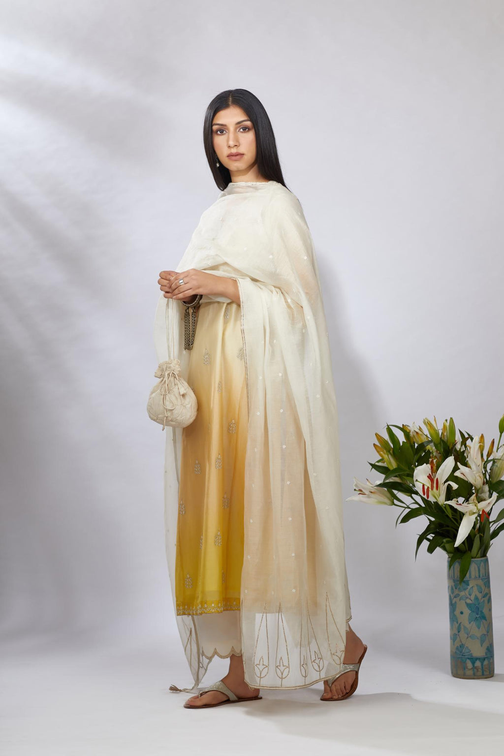 Ombre dyed straight kurta set, detailed with floral thread and zari embroidery
