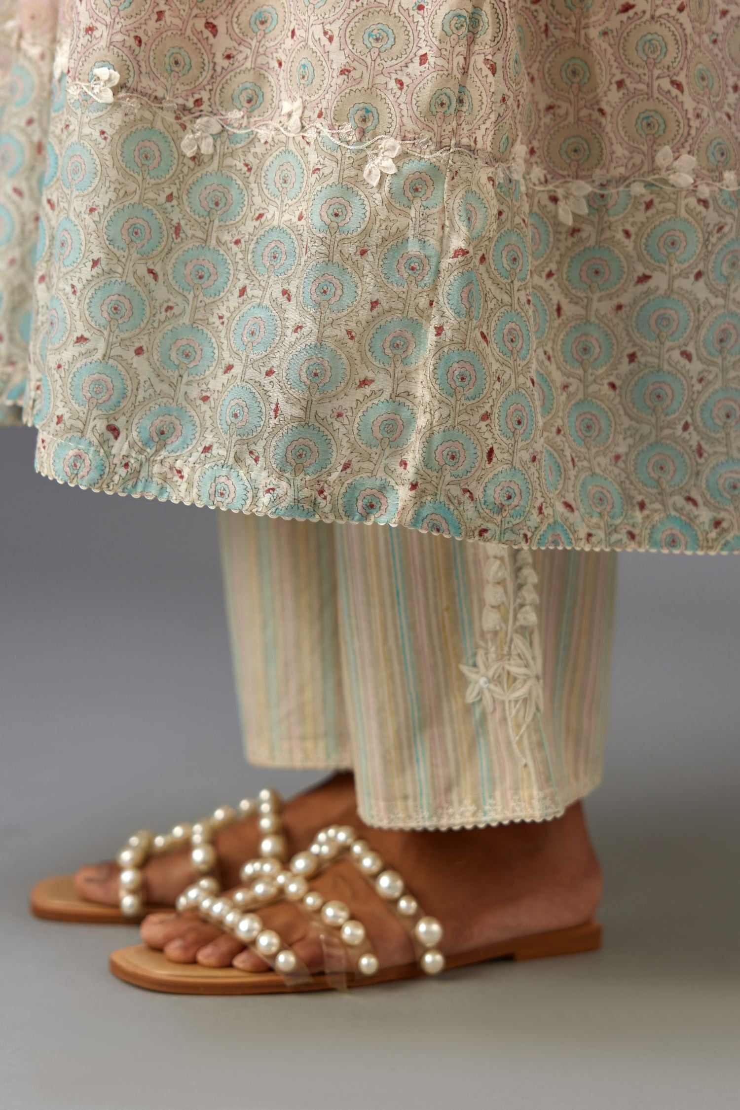Mixed print hand-block printed easy fit straight kurta set with thread and chiffon embroidery flowers.