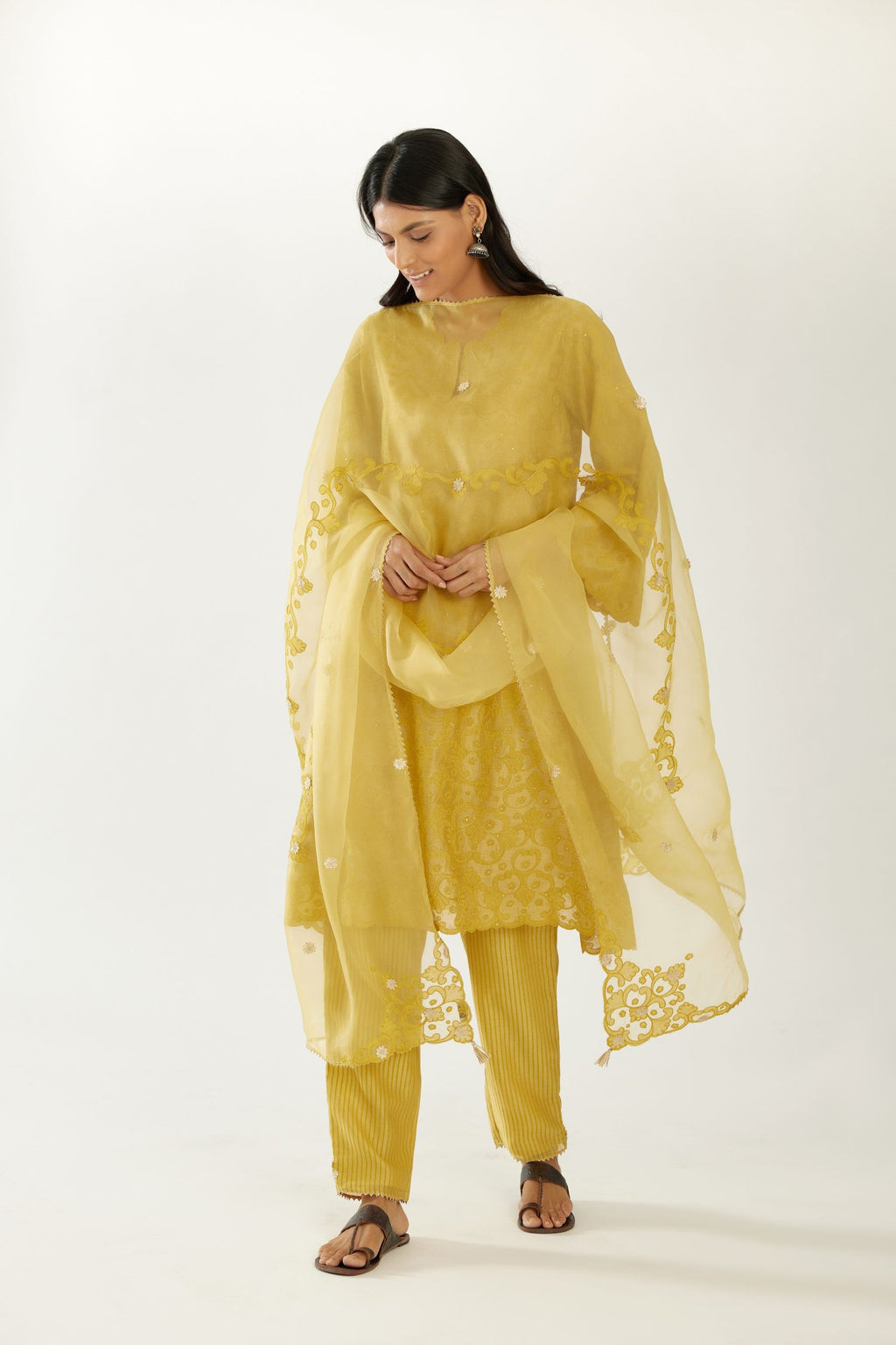 Yellow short easy fit kurta set with all-over trellis jaal appliqué, highlighted with sequins.