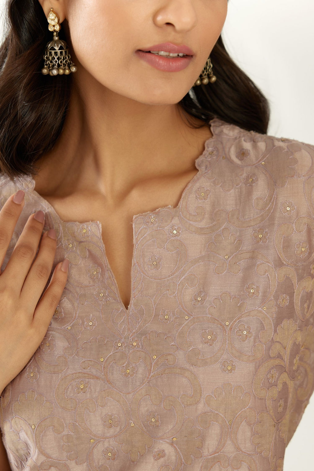 Silk chanderi straight kurta set with all-over tissue chanderi appliqué trellis jaal, highlighted with sequins.