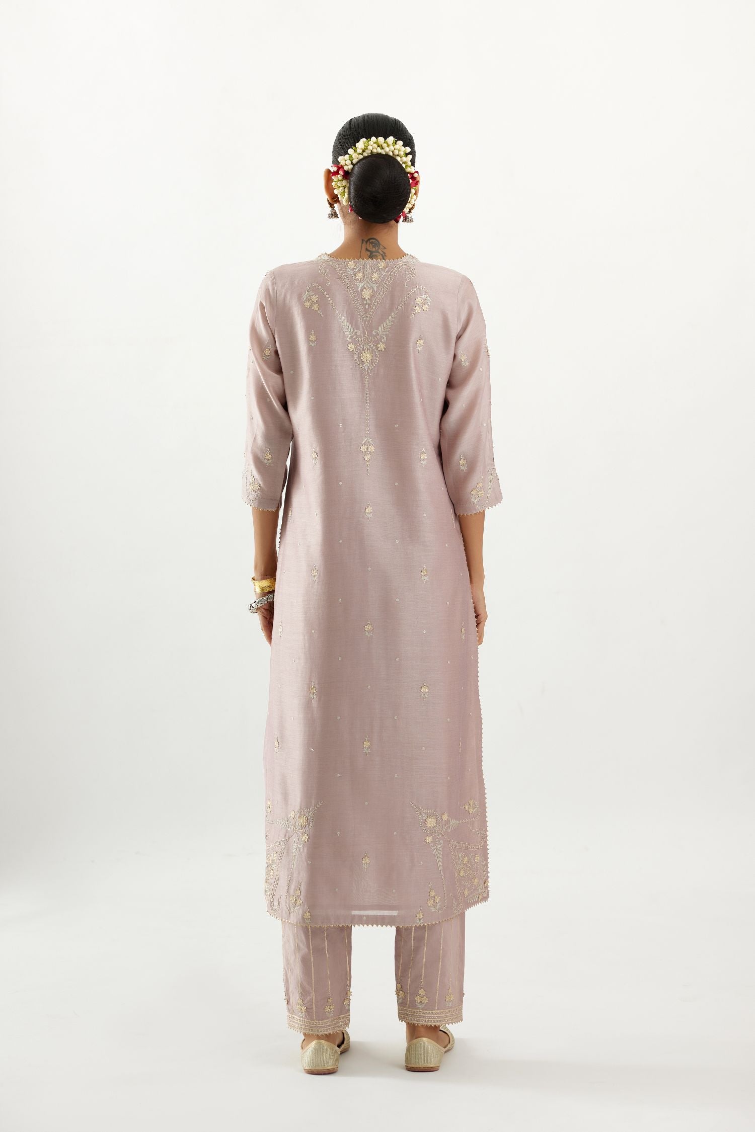 Silk chanderi straight kurta set with all-over gota and zari embroidery