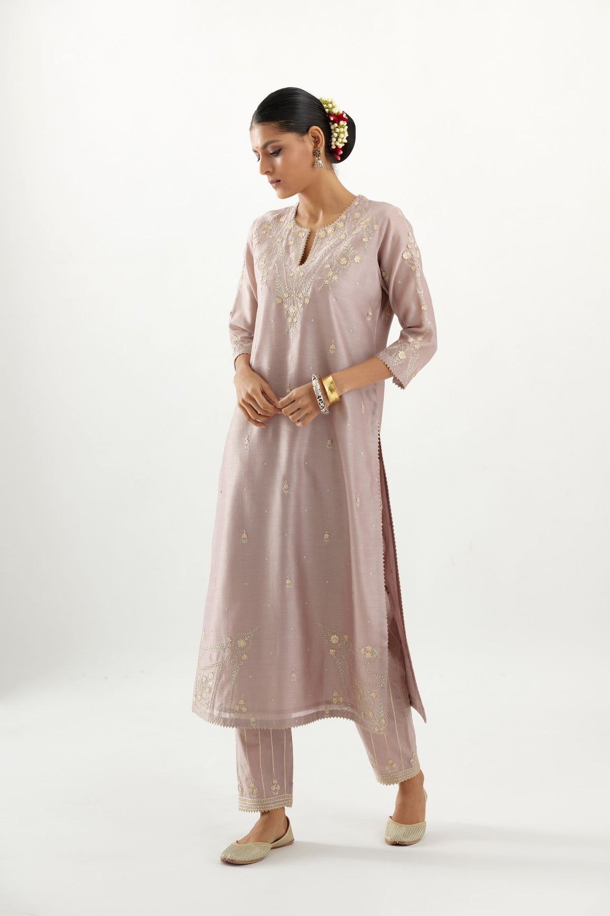 Silk chanderi straight kurta set with all-over gota and zari embroidery