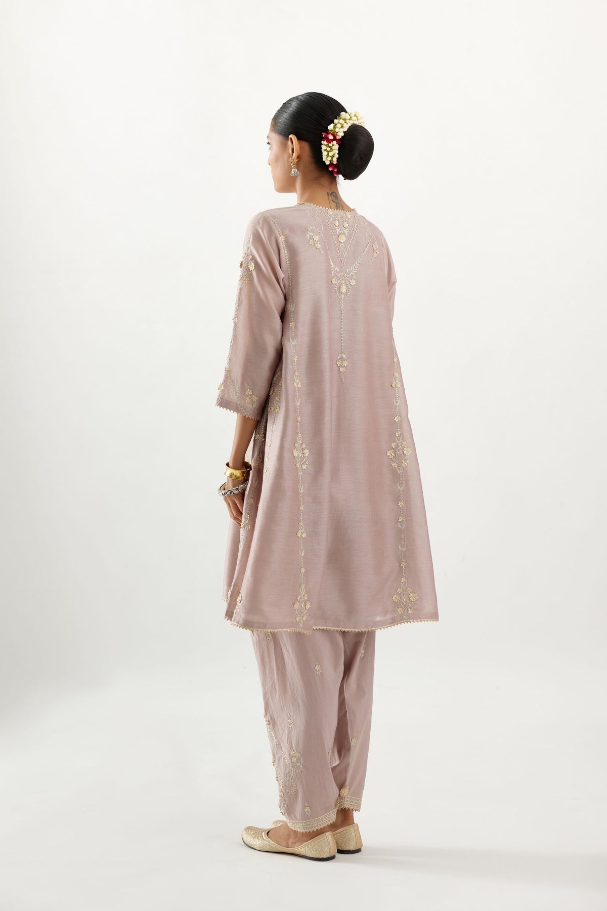 Lilac gold gota and zari embroidered easy fit short kalidar kurta set.