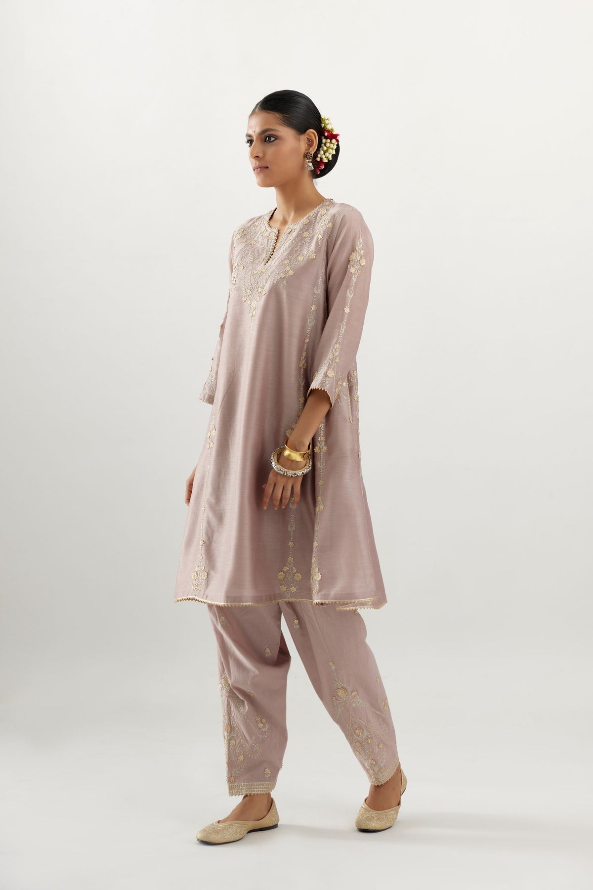 Lilac gold gota and zari embroidered easy fit short kalidar kurta set.
