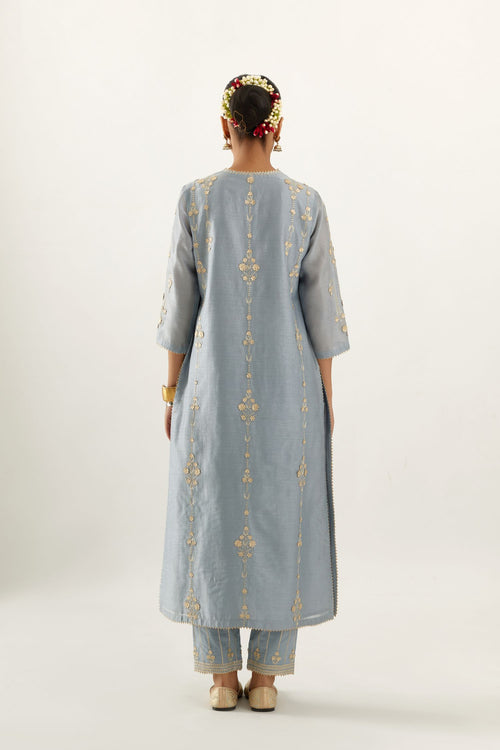 Blue silk chanderi straight kurta set, highlighted with gold zari and gota embroidery.