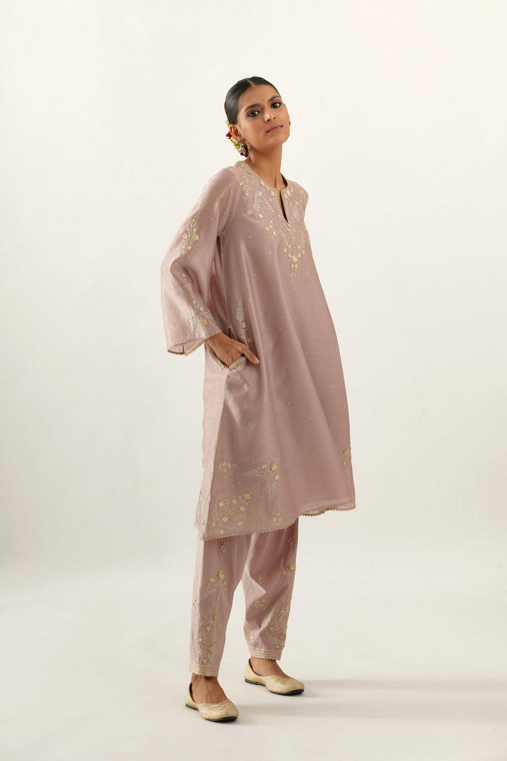 Lilac silk chanderi A-line kurta set, highlighted with gold gota flowers and zari embroidery.