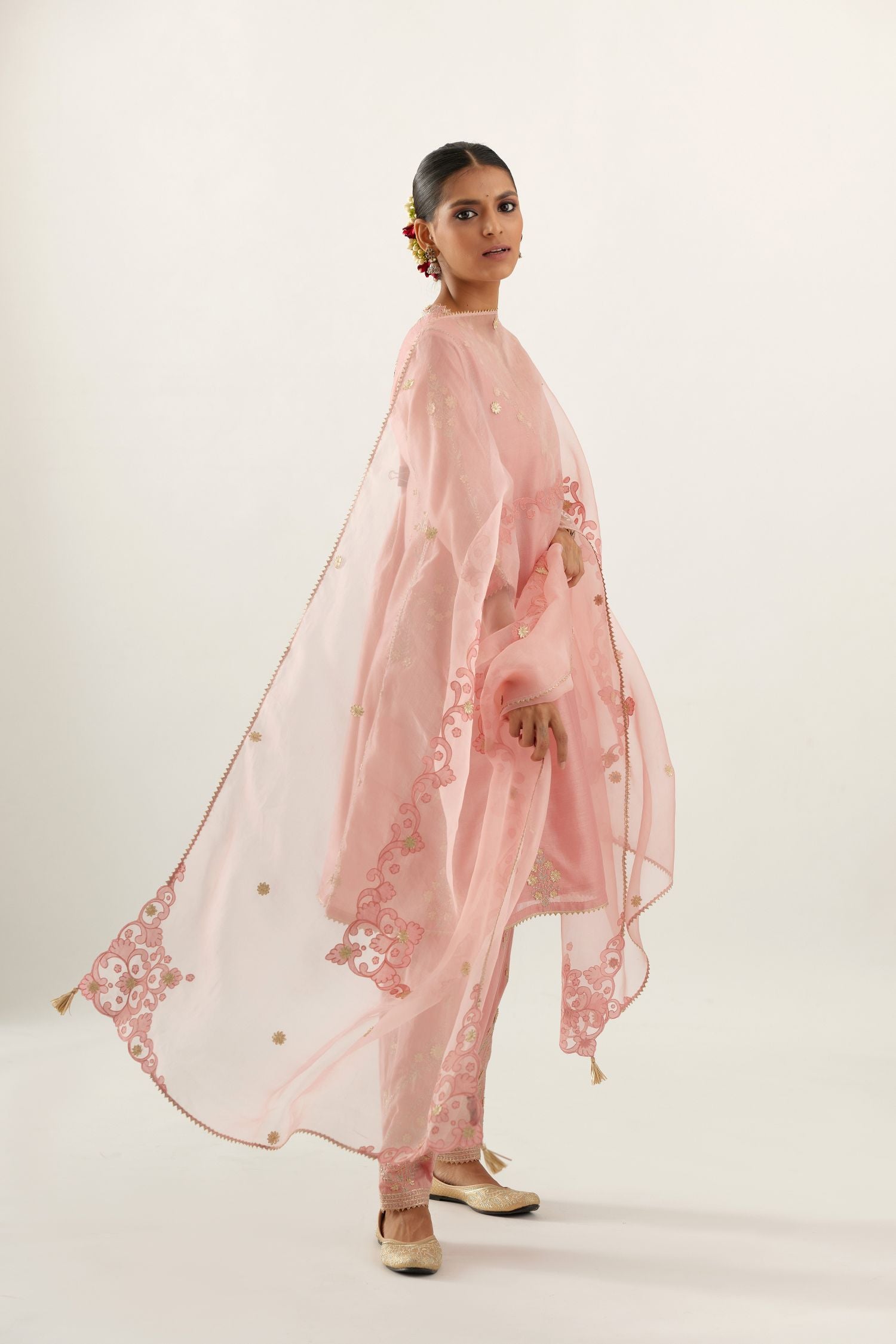 Pink organza dupatta with silk chanderi appliqué embroidery and gota flower detail.