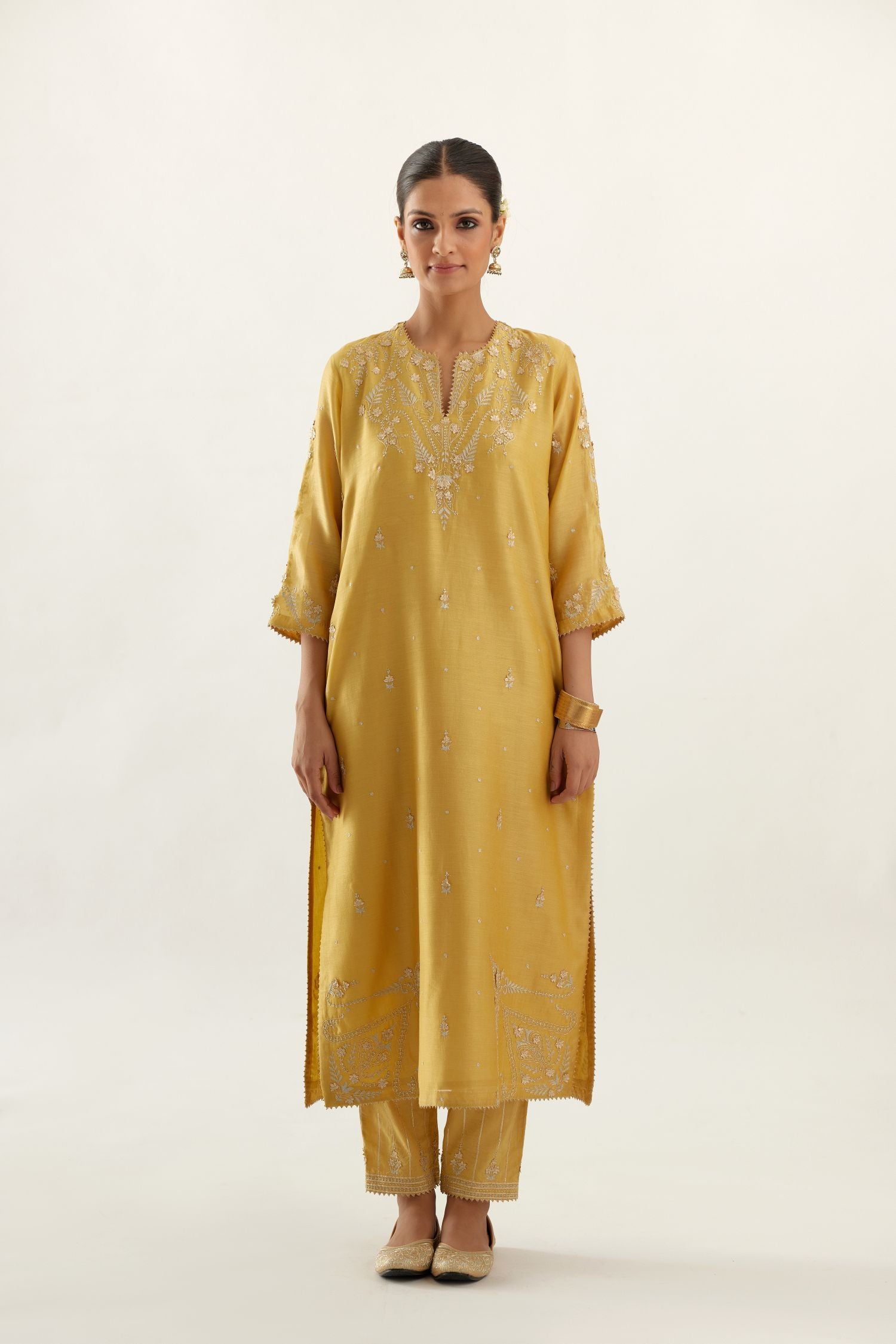 Silk chanderi straight kurta set with all-over gota and zari embroidery
