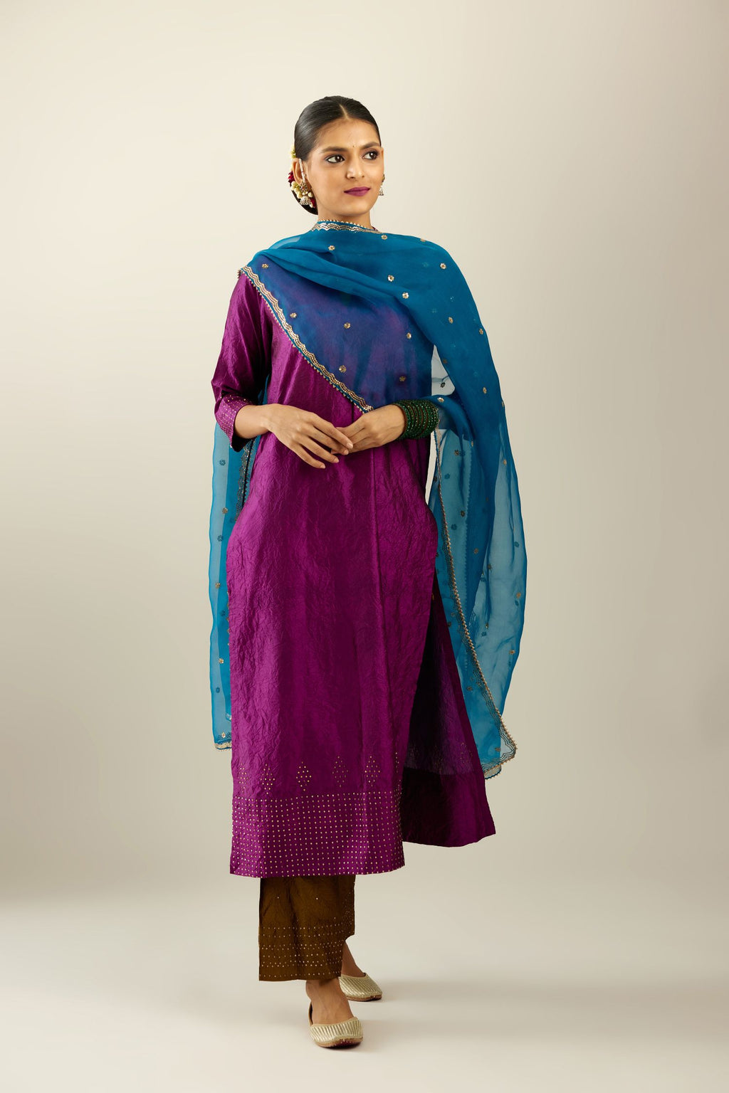 Sangria silk hand crushed kurta set with collar neckline, highlighted with gold sequins.