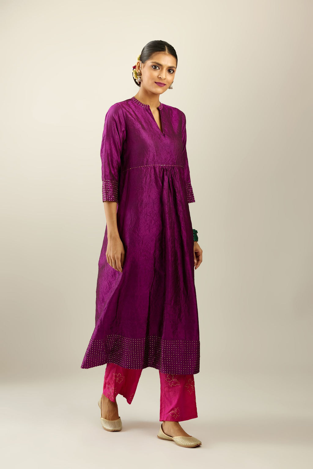 Sangria silk hand crushed kurta set, highlighted with sequins.