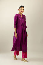 Sangria silk hand crushed kurta set, highlighted with sequins.