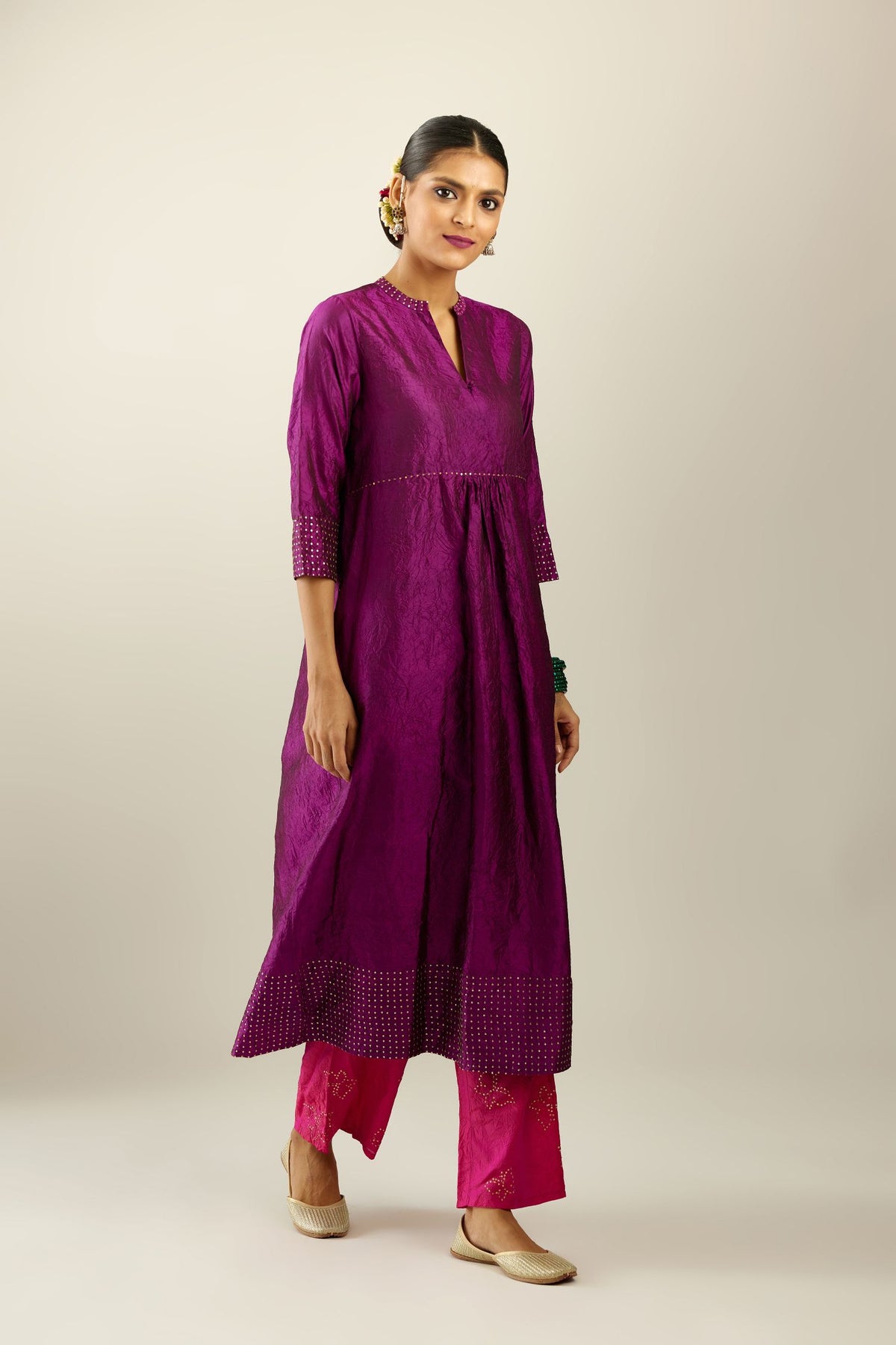 Sangria silk hand crushed kurta set, highlighted with sequins.