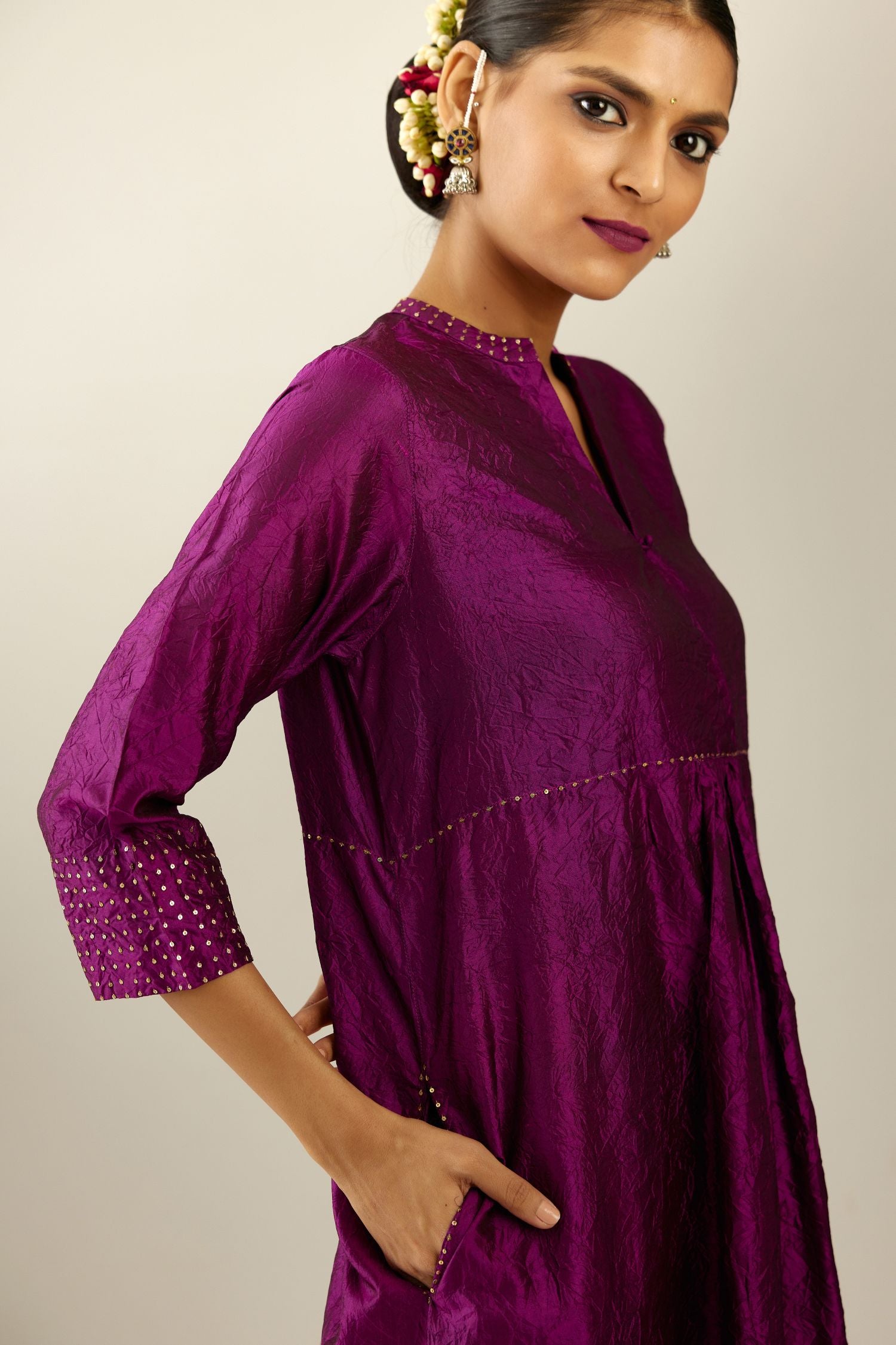 Sangria silk hand crushed kurta set, highlighted with sequins.