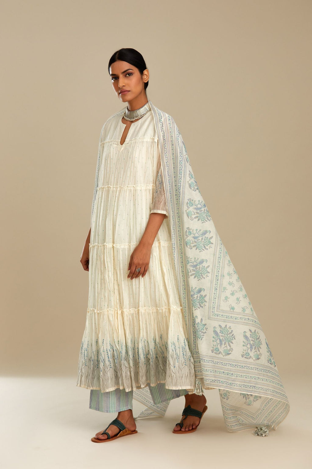 Blue & off-white tiered easy fit kurta set