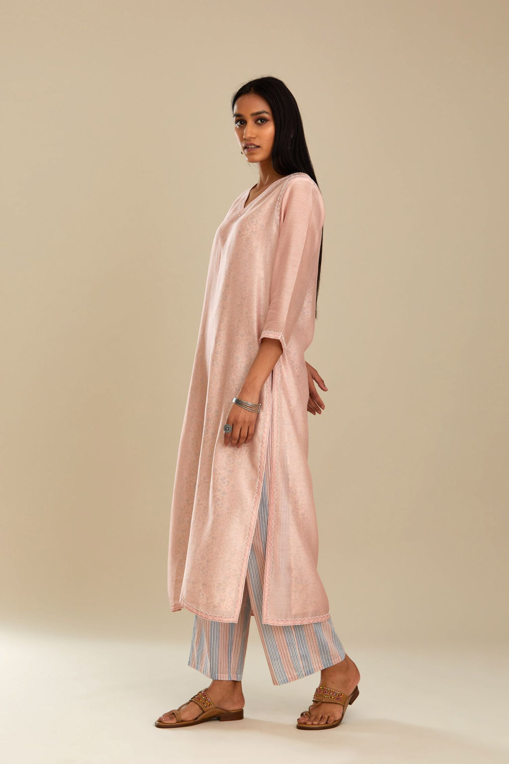 Pink V neck kurta set with thread and beads embroidery.