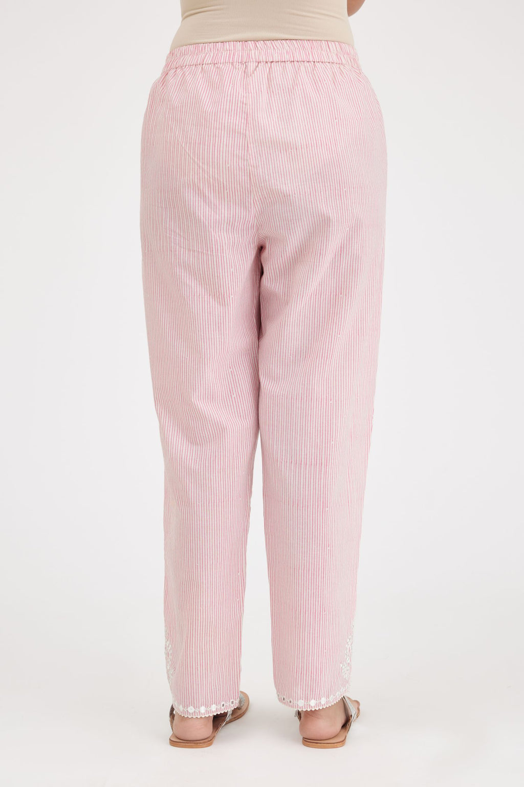 Hand-block printed striped Cotton comfortable fit pant with all-over elasticated waistband.