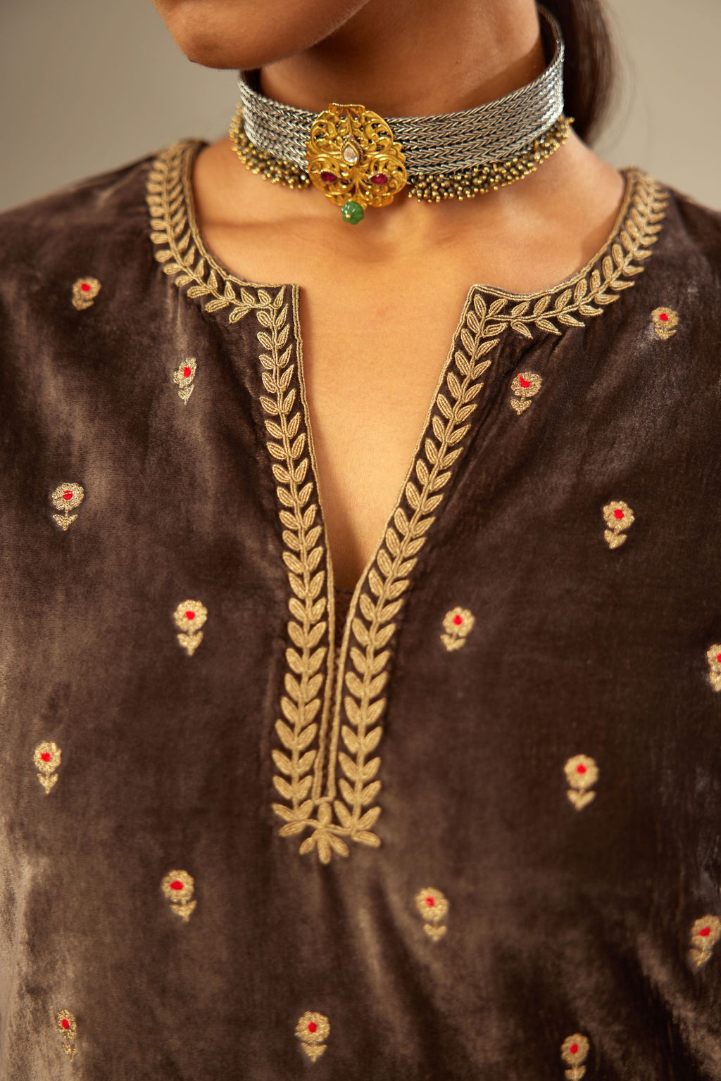 Grey silk velvet straight kurta set with all-over delicate zari embroidered bootis, detailed with dori embroidery border at all edges.