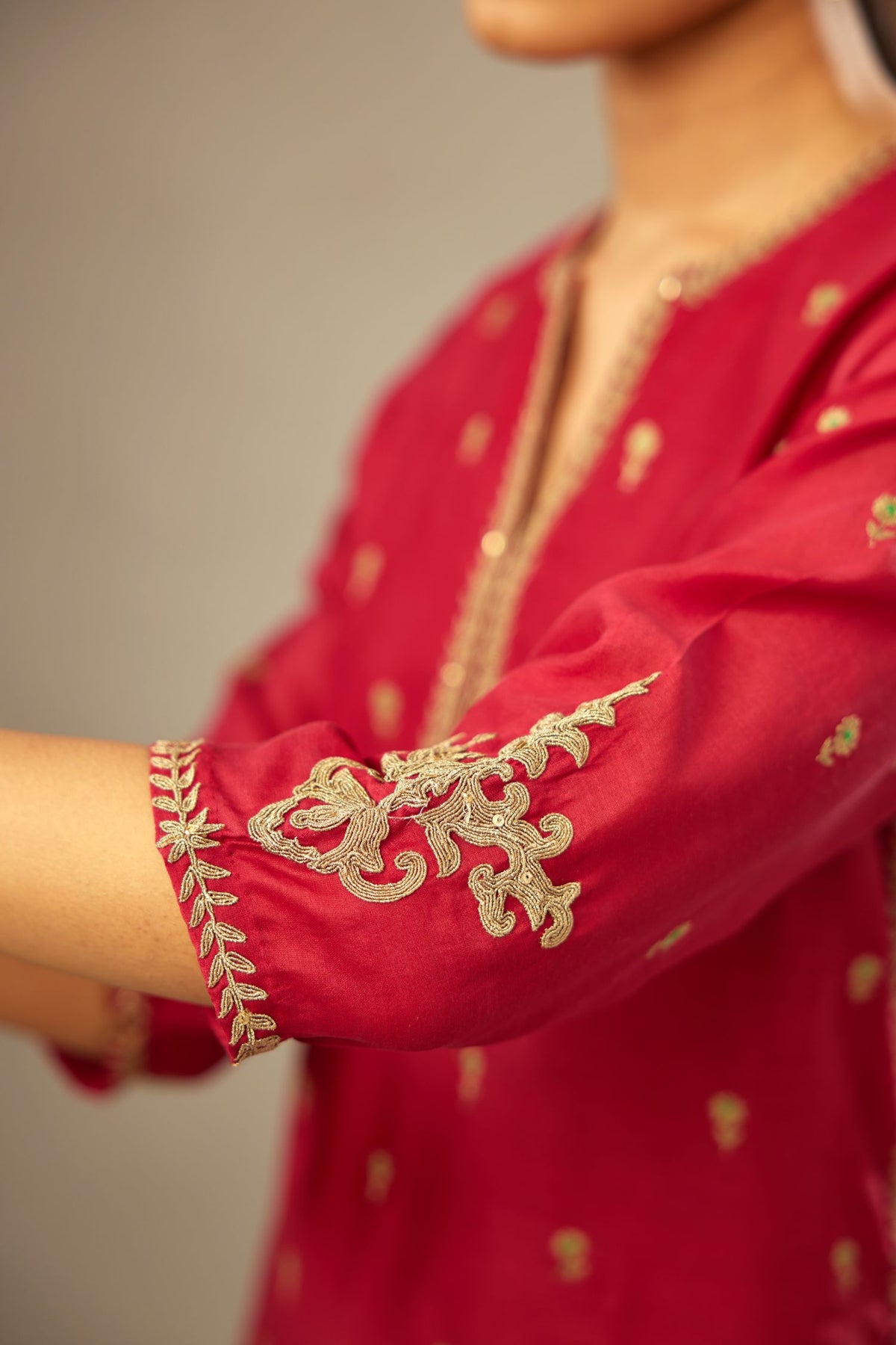 Fuchsia silk chanderi straight kurta set with gold dori embroidery, detailed with small aari embroidery buties all-over.