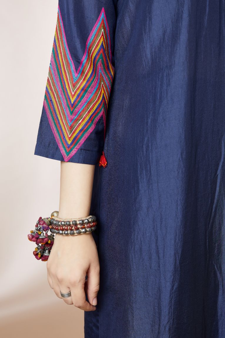Electrc blue silk straight kurta set with multi thread chevorn embroidery