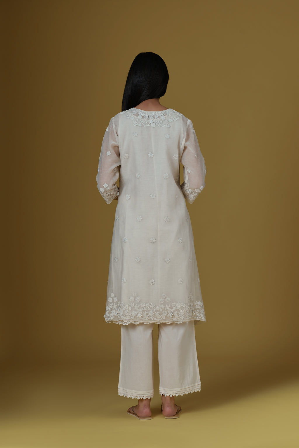 Short kurta set with embroidered neckline, front placket and hem