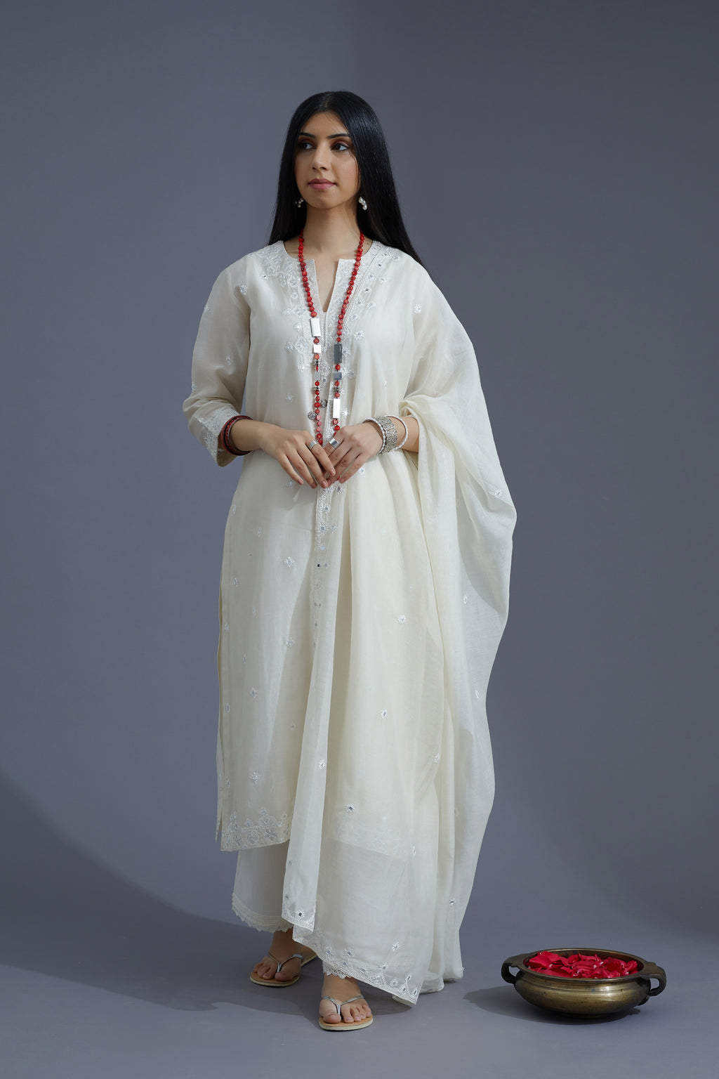 Off white silk chanderi kurta set with white silk thread and mirror work embroidery (KURTA+SLIP+PANTS+DUPATTA)