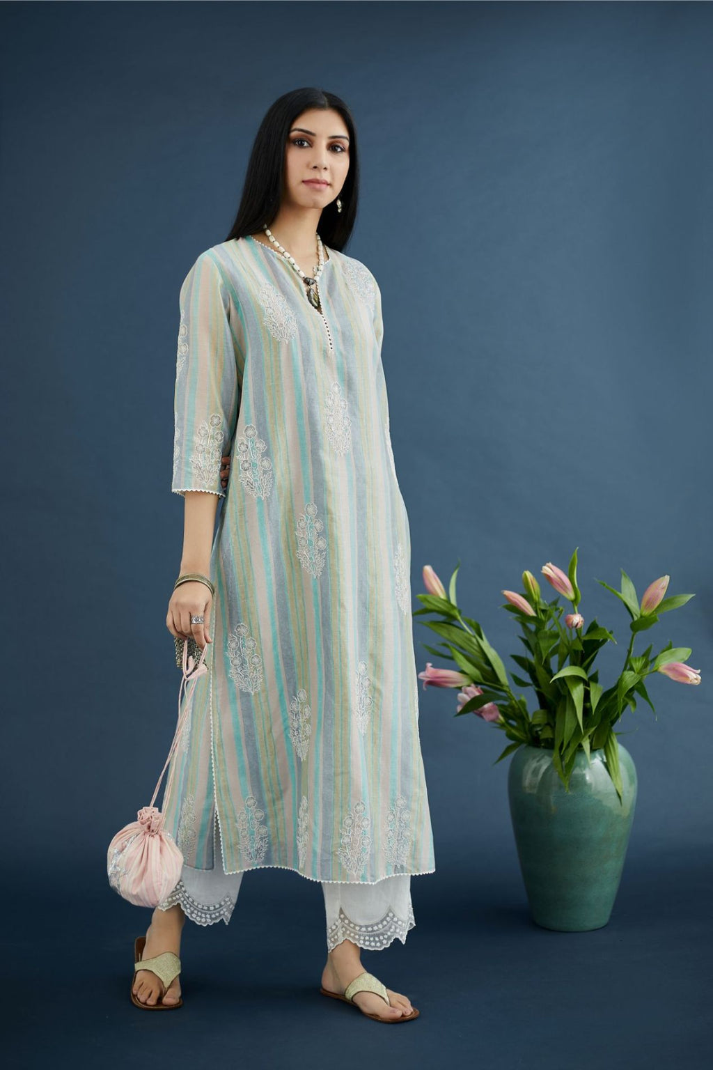 Multi striped hand block printed silk chanderi kurta set with all-over dori embroidered floral boota and lace detailing at neck and side slits