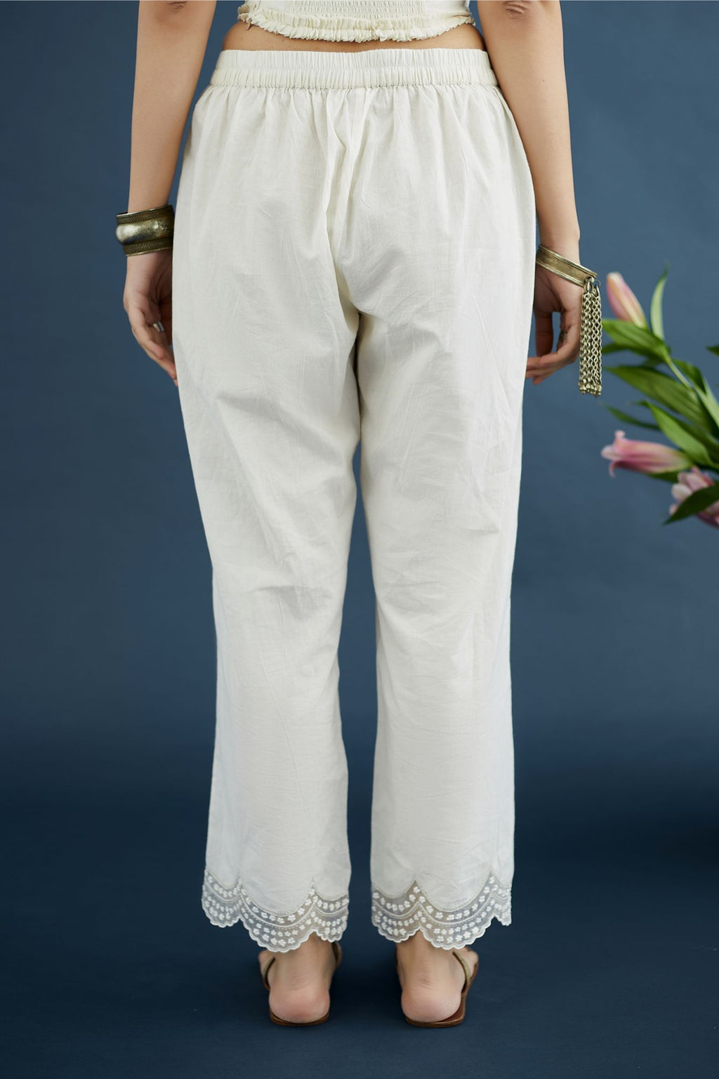 Regular White Elegant Women Wide Leg Side Pocket Cargo Bell Bottom Jeans  Casual Wear High Rise