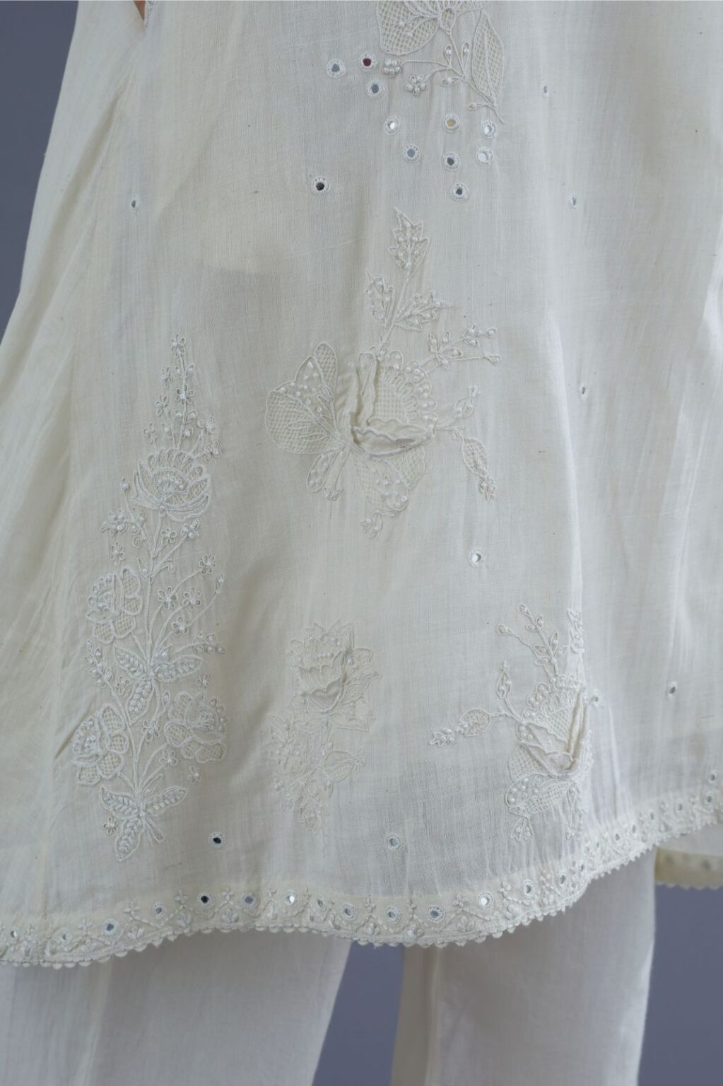 Handspun Hand-Woven cotton short shirt-kurta set with all-over mirror and raised flower embroidery