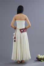 Off white quilted corset set detailed with fabric frill at edges