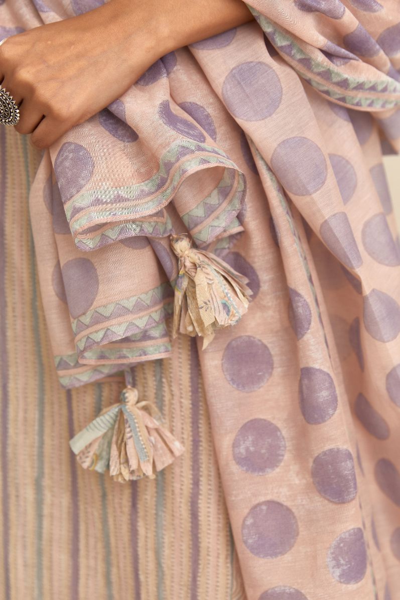 Pink and purple cotton chanderi dupatta with all-over polka dot hand block print. (DUPATTA)
